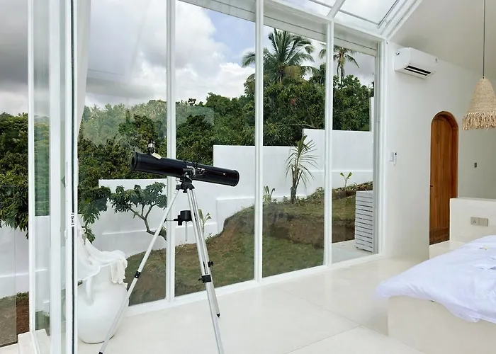 The Glassvillas * Temukus