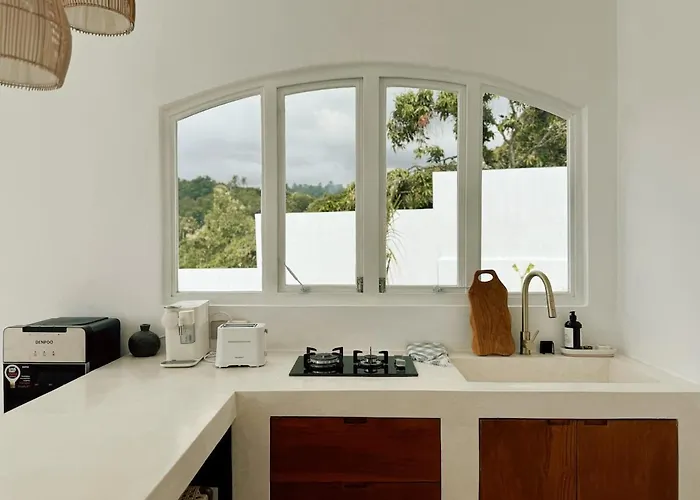فيلة The Glassvillas
